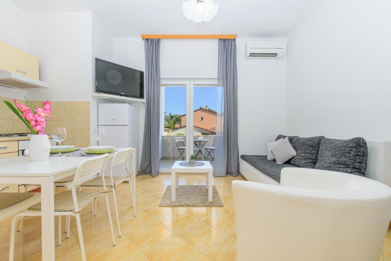 Apartmani Vita, Liznjan - Apartman 2 Ngoại thất bức ảnh