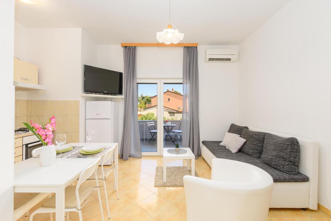 Apartmani Vita, Liznjan - Apartman 2 Ngoại thất bức ảnh